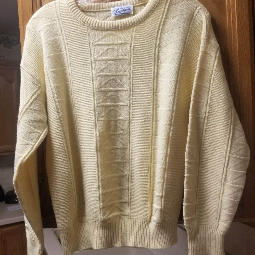 LAUREN KNIT   WEAR   CORP   SWEATER SIZE  S